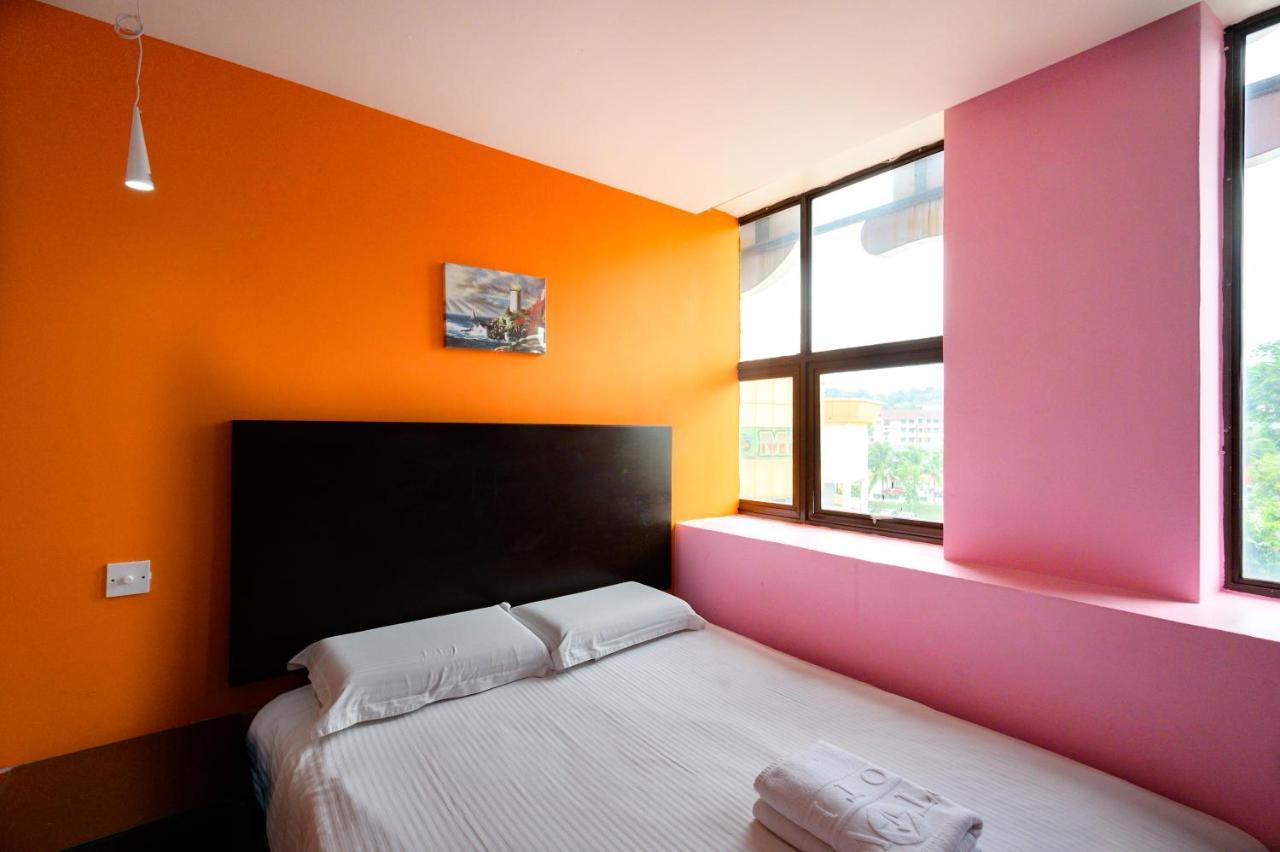 Uptown Hotel Kajang Exterior foto