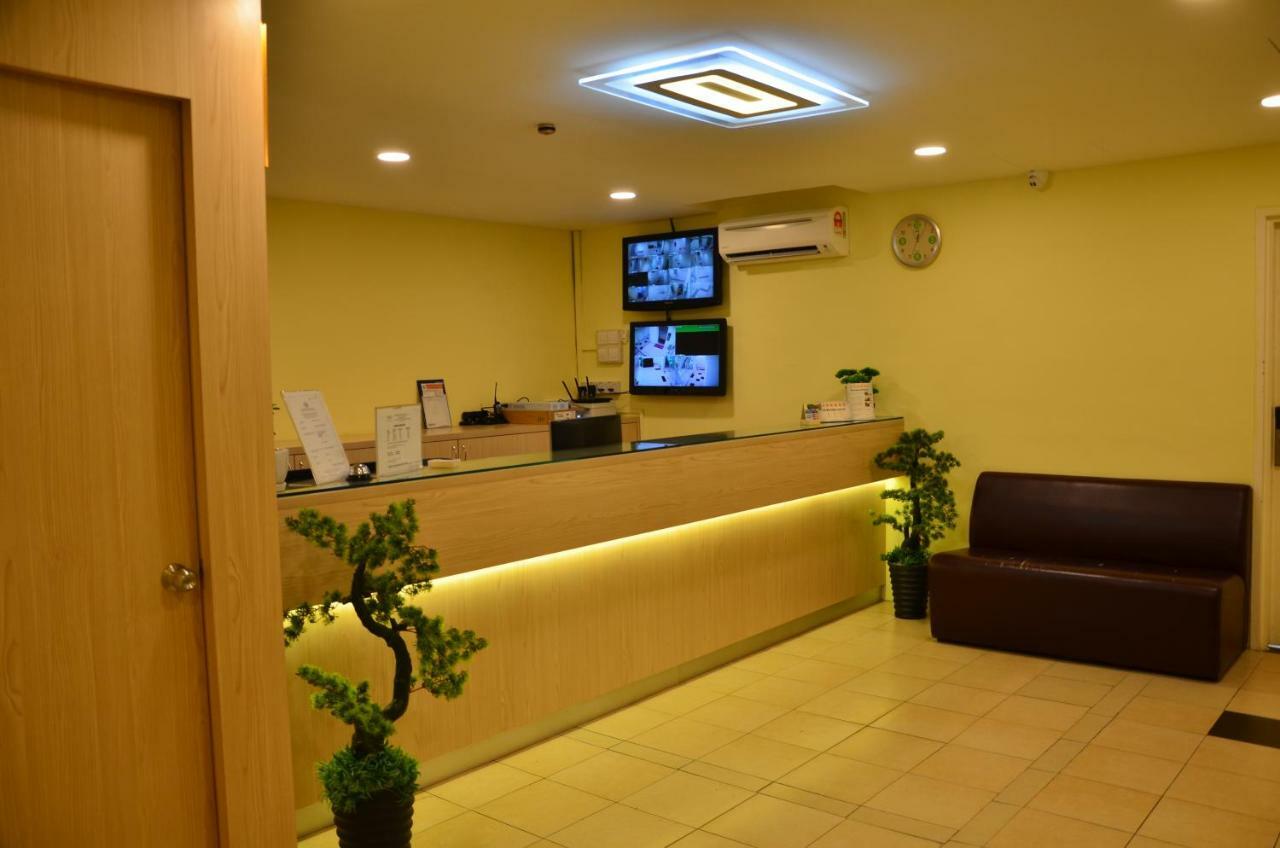 Uptown Hotel Kajang Exterior foto